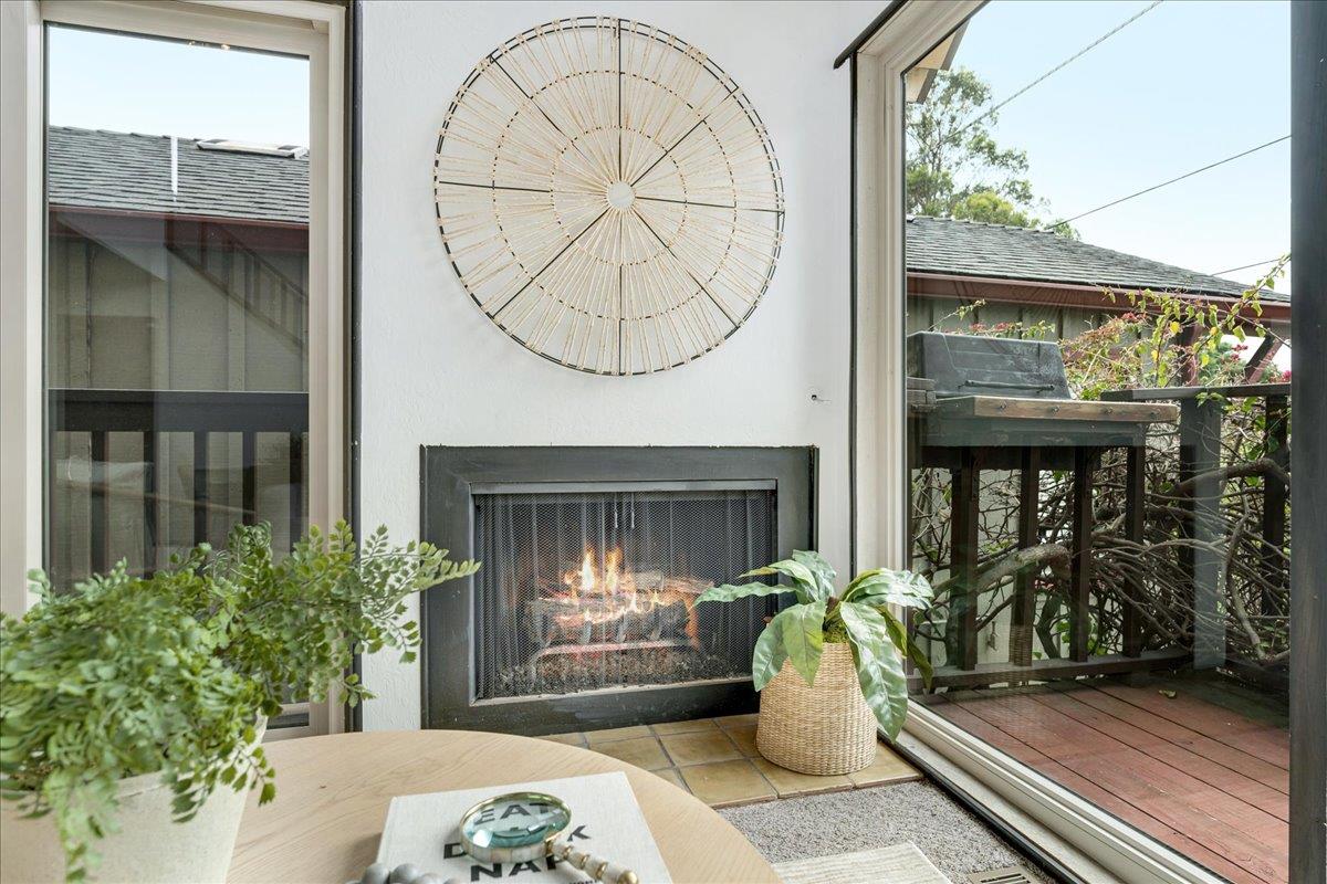Detail Gallery Image 16 of 36 For 208 Brook Ave, Santa Cruz,  CA 95062 - 3 Beds | 2 Baths