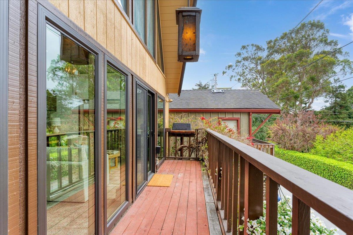 Detail Gallery Image 18 of 36 For 208 Brook Ave, Santa Cruz,  CA 95062 - 3 Beds | 2 Baths