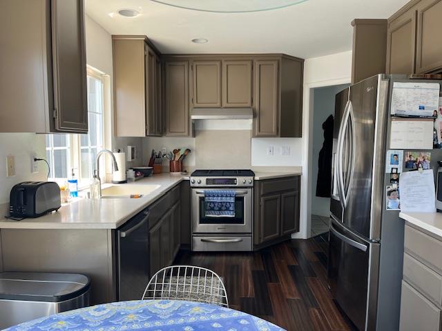 Detail Gallery Image 6 of 18 For Outlook Cr, Pacifica,  CA 94044 - 3 Beds | 2 Baths