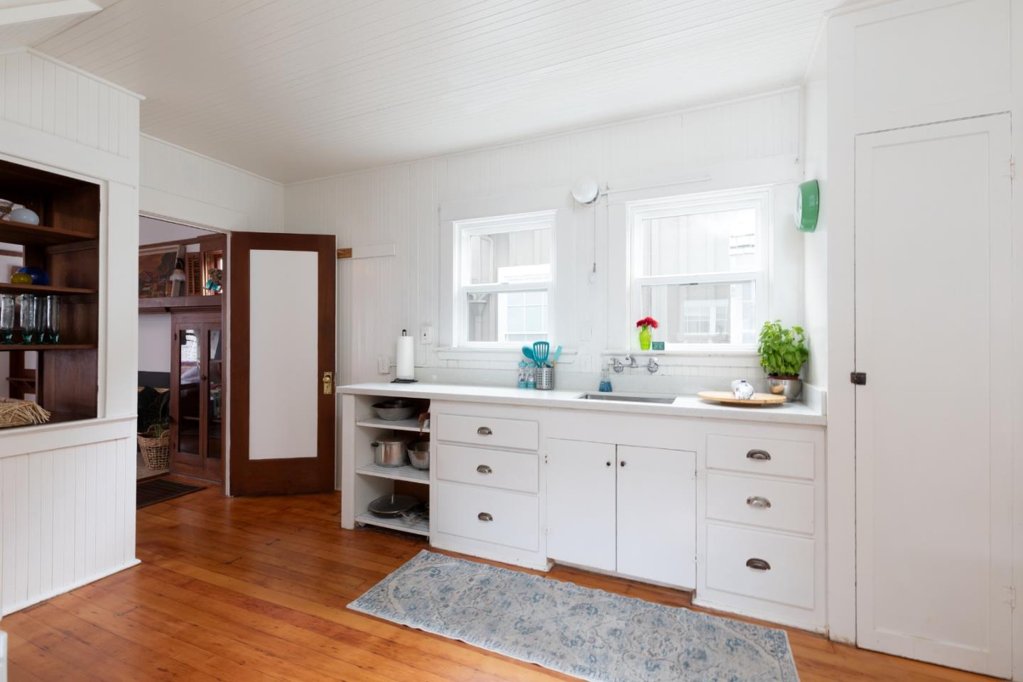 Detail Gallery Image 12 of 31 For 221 San Jose Ave, Capitola,  CA 95010 - 3 Beds | 1 Baths