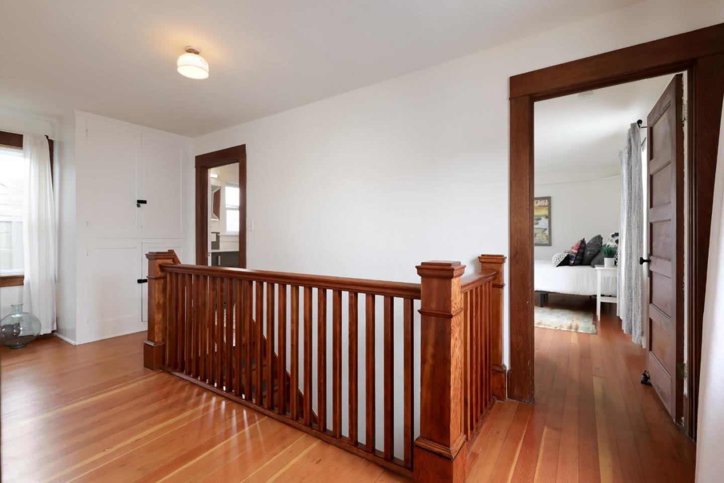 Detail Gallery Image 15 of 31 For 221 San Jose Ave, Capitola,  CA 95010 - 3 Beds | 1 Baths