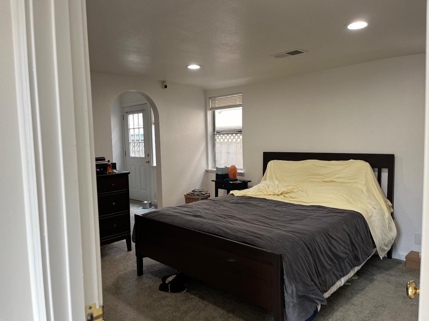 Detail Gallery Image 7 of 21 For 684 Roble Ave, Menlo Park,  CA 94025 - 3 Beds | 4 Baths