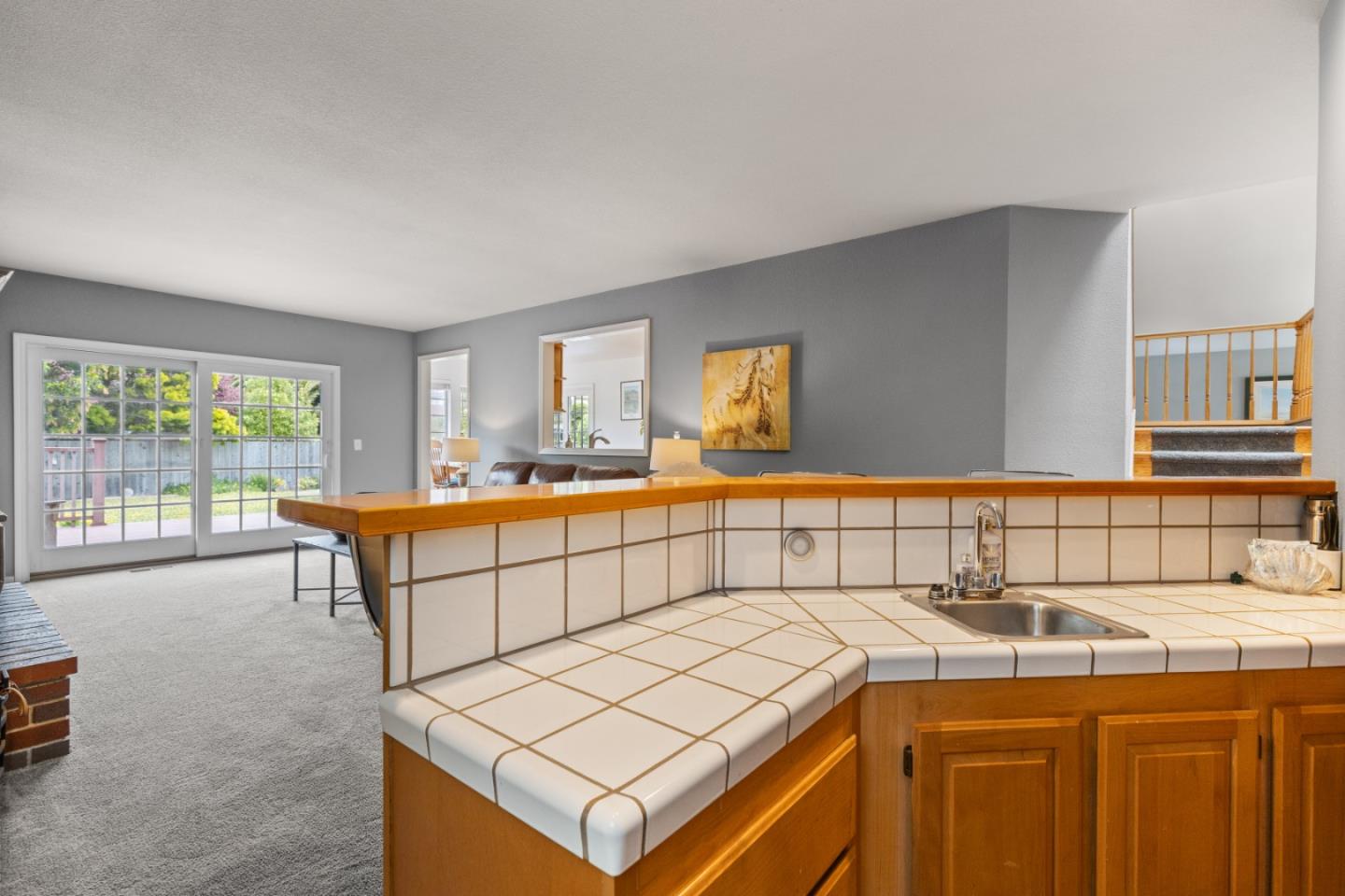 Detail Gallery Image 16 of 45 For 315 Valdez Ave, Half Moon Bay,  CA 94019 - 5 Beds | 3 Baths
