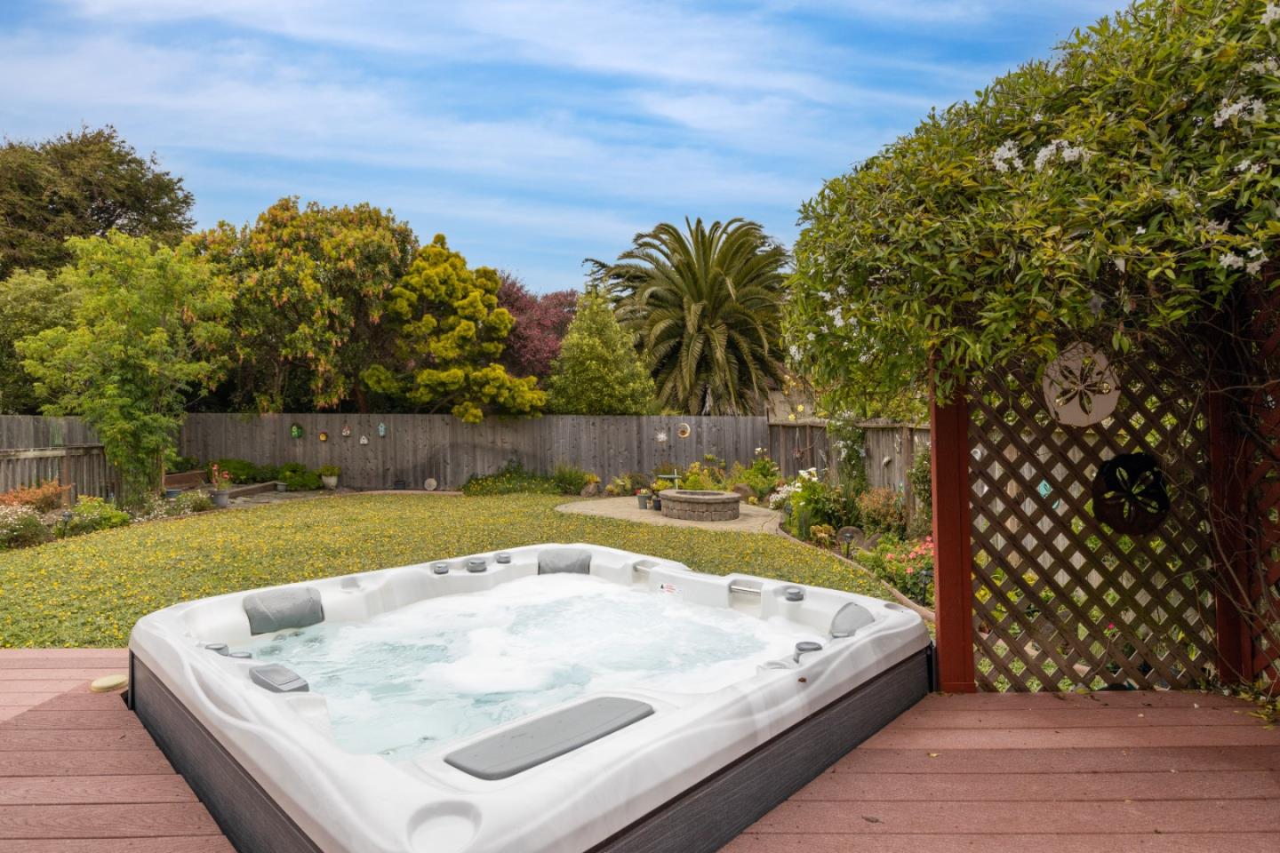 Detail Gallery Image 39 of 45 For 315 Valdez Ave, Half Moon Bay,  CA 94019 - 5 Beds | 3 Baths