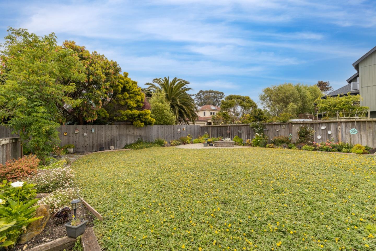 Detail Gallery Image 40 of 45 For 315 Valdez Ave, Half Moon Bay,  CA 94019 - 5 Beds | 3 Baths