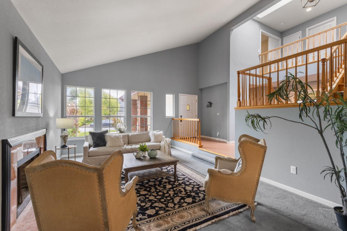 Detail Gallery Image 6 of 45 For 315 Valdez Ave, Half Moon Bay,  CA 94019 - 5 Beds | 3 Baths