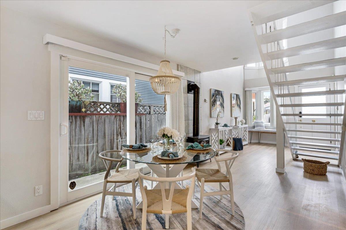 Detail Gallery Image 10 of 43 For 308 Cypress Ave, Santa Cruz,  CA 95062 - 2 Beds | 2 Baths