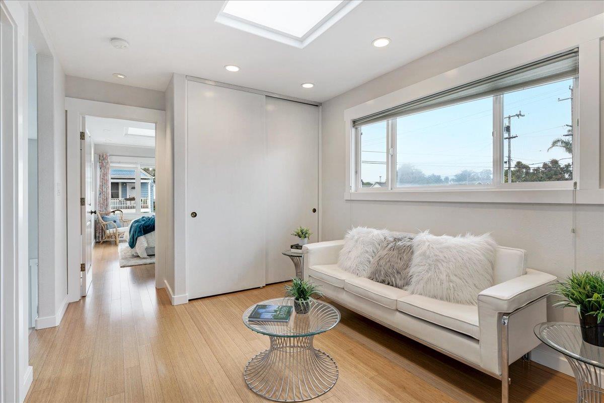 Detail Gallery Image 24 of 43 For 308 Cypress Ave, Santa Cruz,  CA 95062 - 2 Beds | 2 Baths