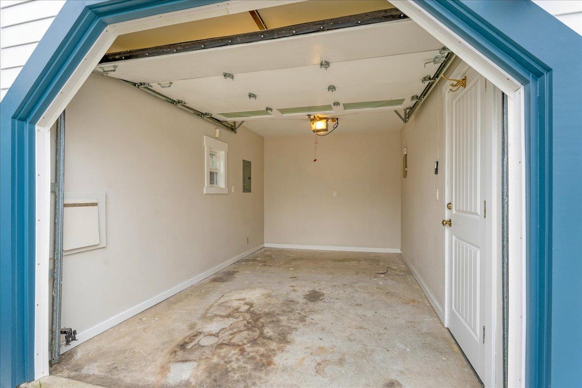 Detail Gallery Image 34 of 43 For 308 Cypress Ave, Santa Cruz,  CA 95062 - 2 Beds | 2 Baths