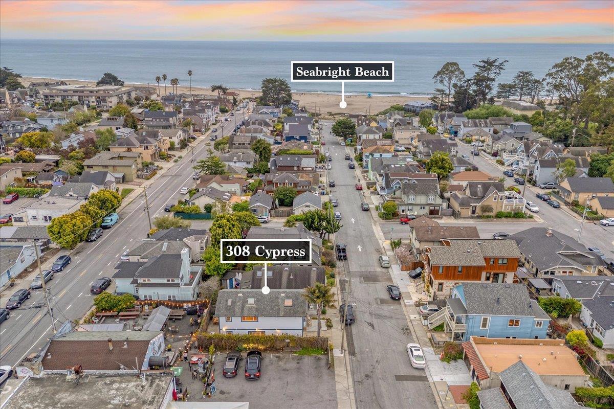 Detail Gallery Image 38 of 43 For 308 Cypress Ave, Santa Cruz,  CA 95062 - 2 Beds | 2 Baths