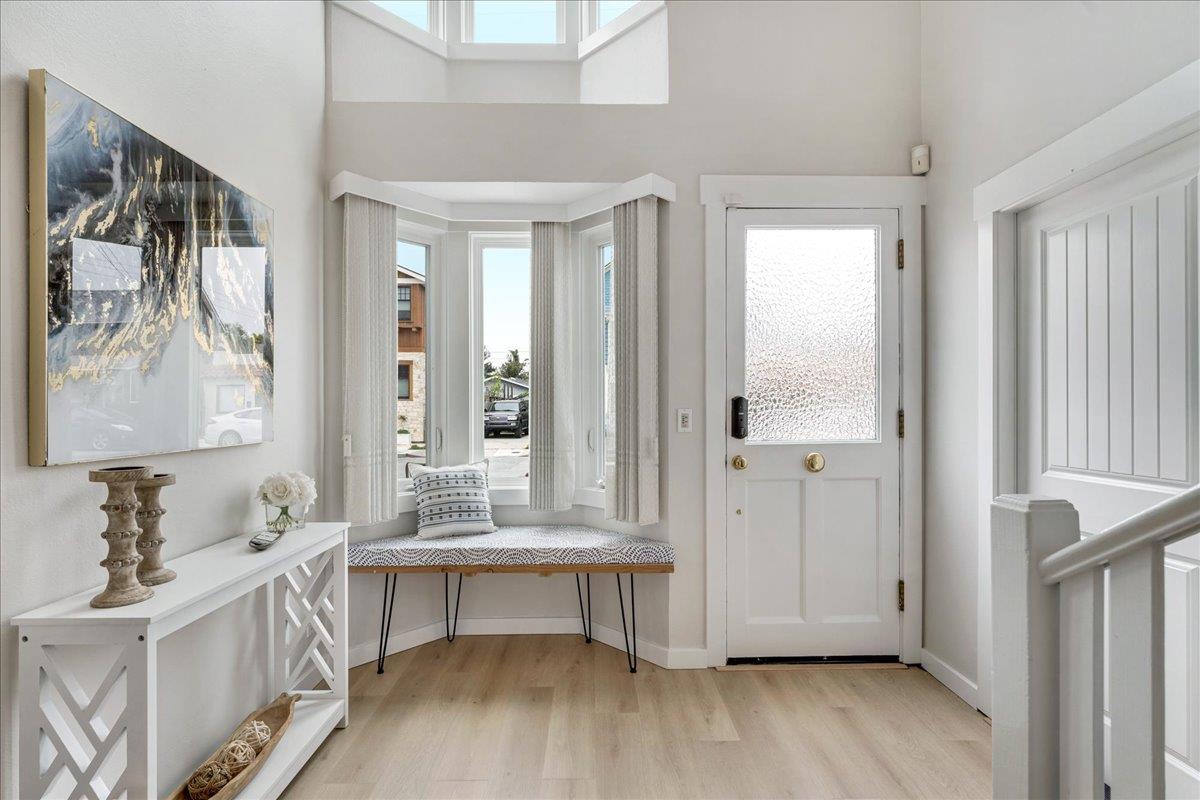 Detail Gallery Image 6 of 43 For 308 Cypress Ave, Santa Cruz,  CA 95062 - 2 Beds | 2 Baths