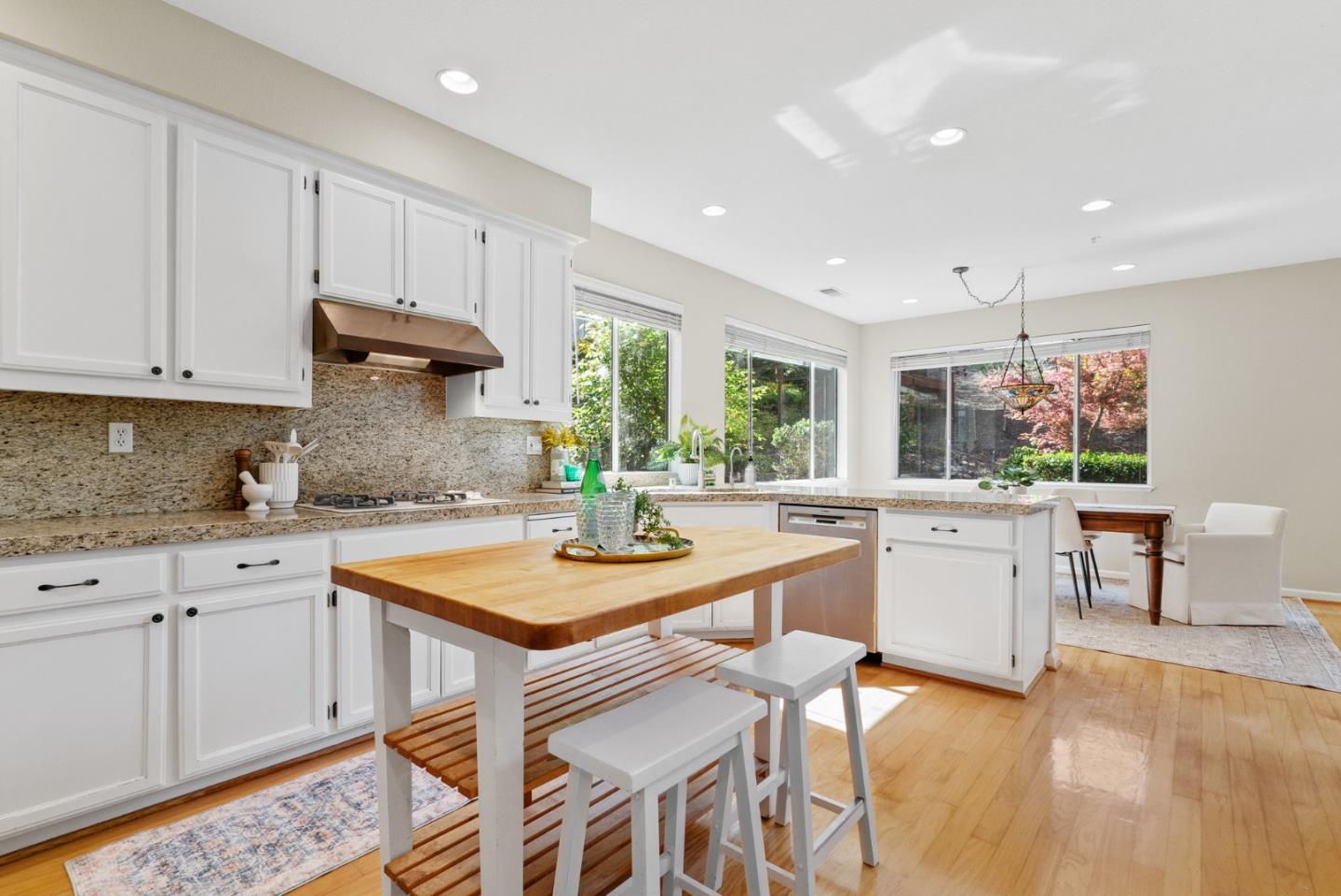 Detail Gallery Image 26 of 73 For 501 Shasta Park Ct, Scotts Valley,  CA 95066 - 4 Beds | 3 Baths
