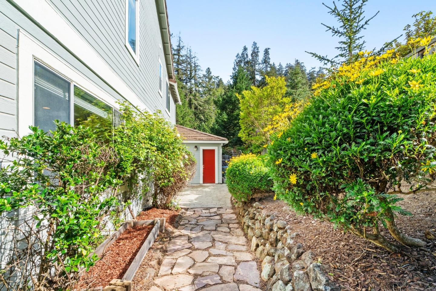 Detail Gallery Image 62 of 73 For 501 Shasta Park Ct, Scotts Valley,  CA 95066 - 4 Beds | 3 Baths