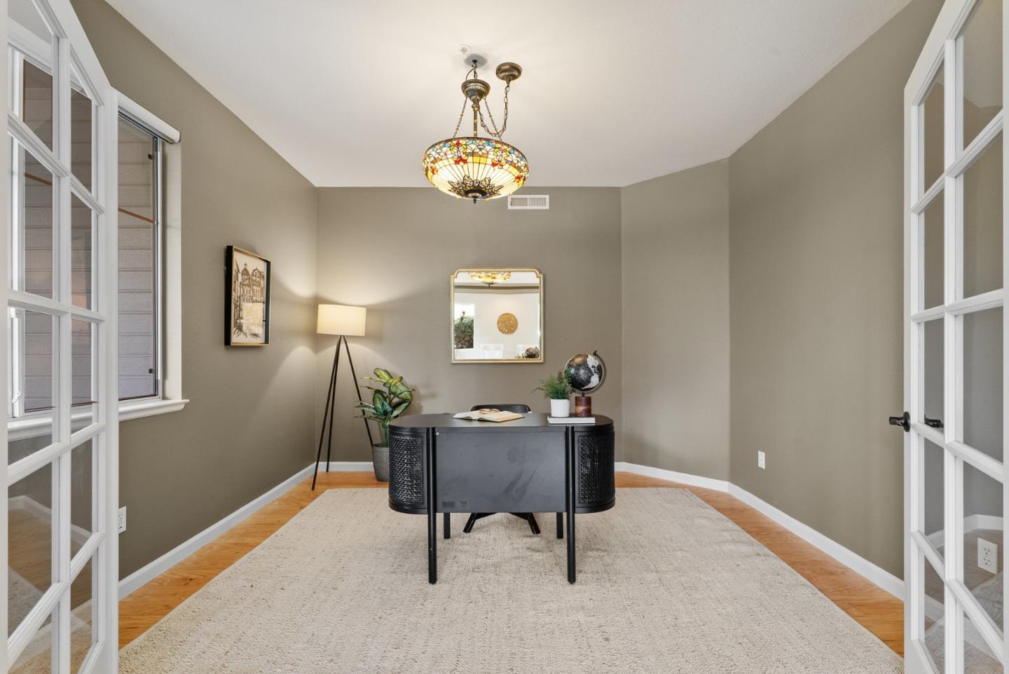 Detail Gallery Image 9 of 73 For 501 Shasta Park Ct, Scotts Valley,  CA 95066 - 4 Beds | 3 Baths