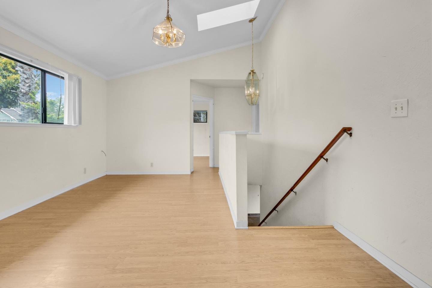 Detail Gallery Image 23 of 40 For 148 Myrtle St, Santa Cruz,  CA 95060 - 5 Beds | 3 Baths