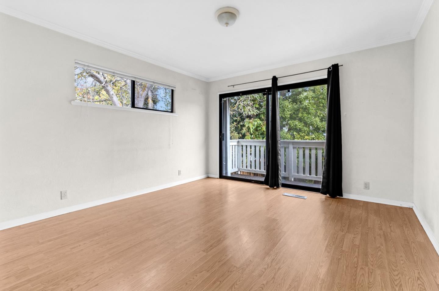 Detail Gallery Image 32 of 40 For 148 Myrtle St, Santa Cruz,  CA 95060 - 5 Beds | 3 Baths