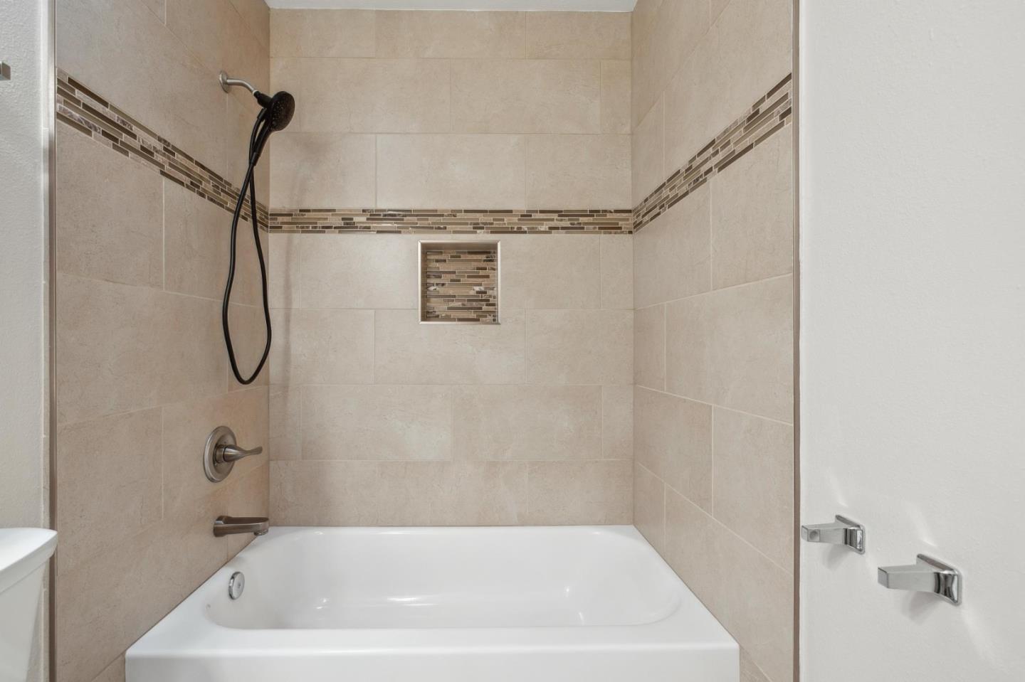 Detail Gallery Image 21 of 29 For 14910 Mcvay Ave, San Jose,  CA 95127 - 3 Beds | 2 Baths