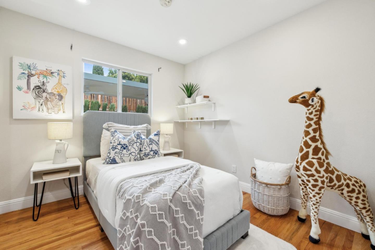 Detail Gallery Image 22 of 29 For 14910 Mcvay Ave, San Jose,  CA 95127 - 3 Beds | 2 Baths