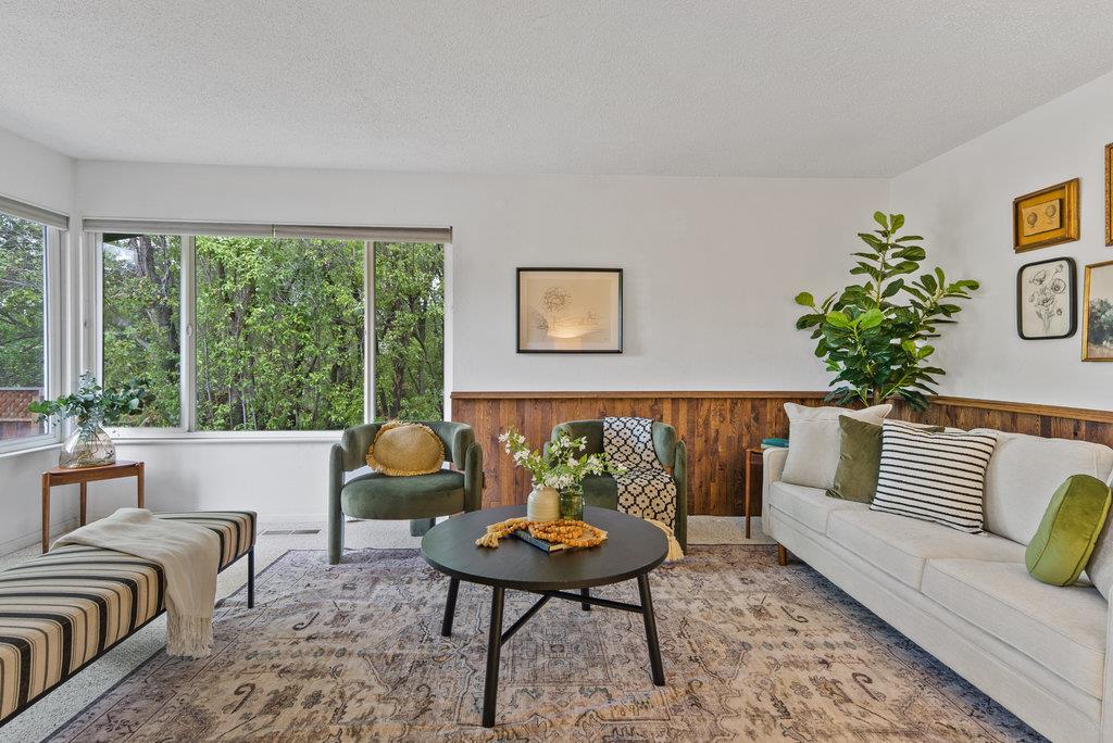 Detail Gallery Image 11 of 34 For 1826 15th Ave, Santa Cruz,  CA 95062 - 2 Beds | 1 Baths