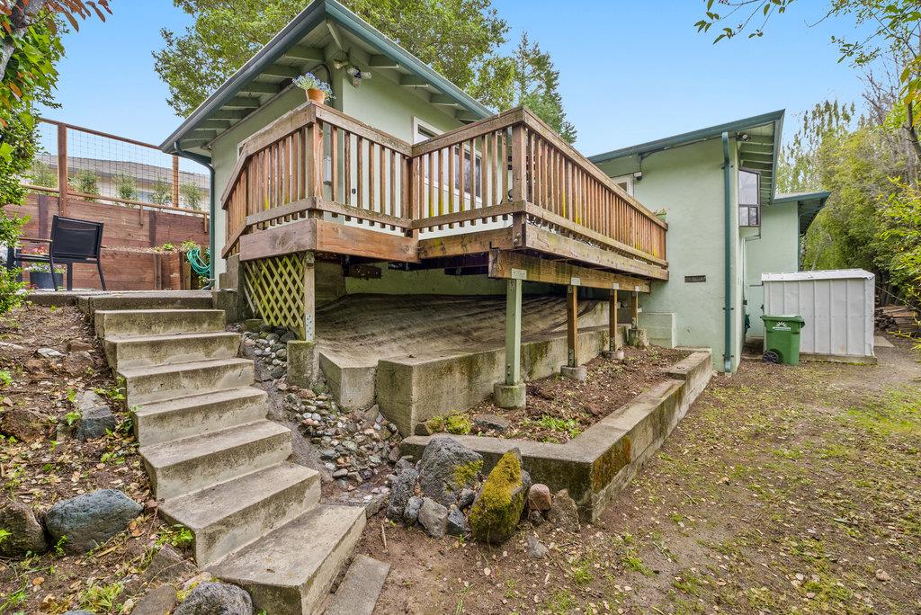 Detail Gallery Image 28 of 34 For 1826 15th Ave, Santa Cruz,  CA 95062 - 2 Beds | 1 Baths