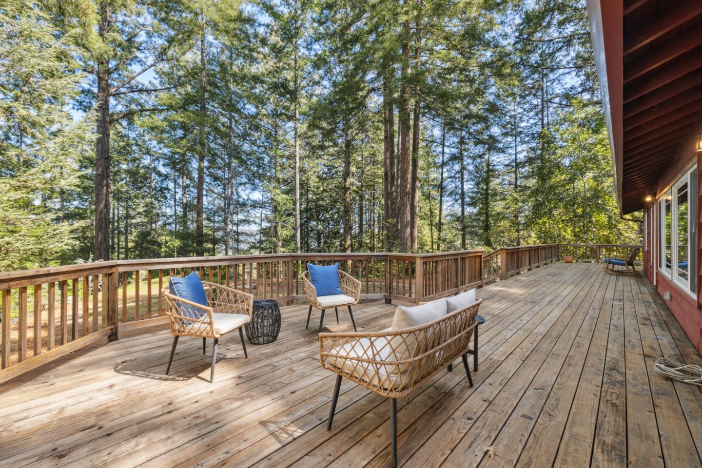 Detail Gallery Image 16 of 90 For 1150 Fetherston Way, Felton,  CA 95018 - 3 Beds | 2/1 Baths