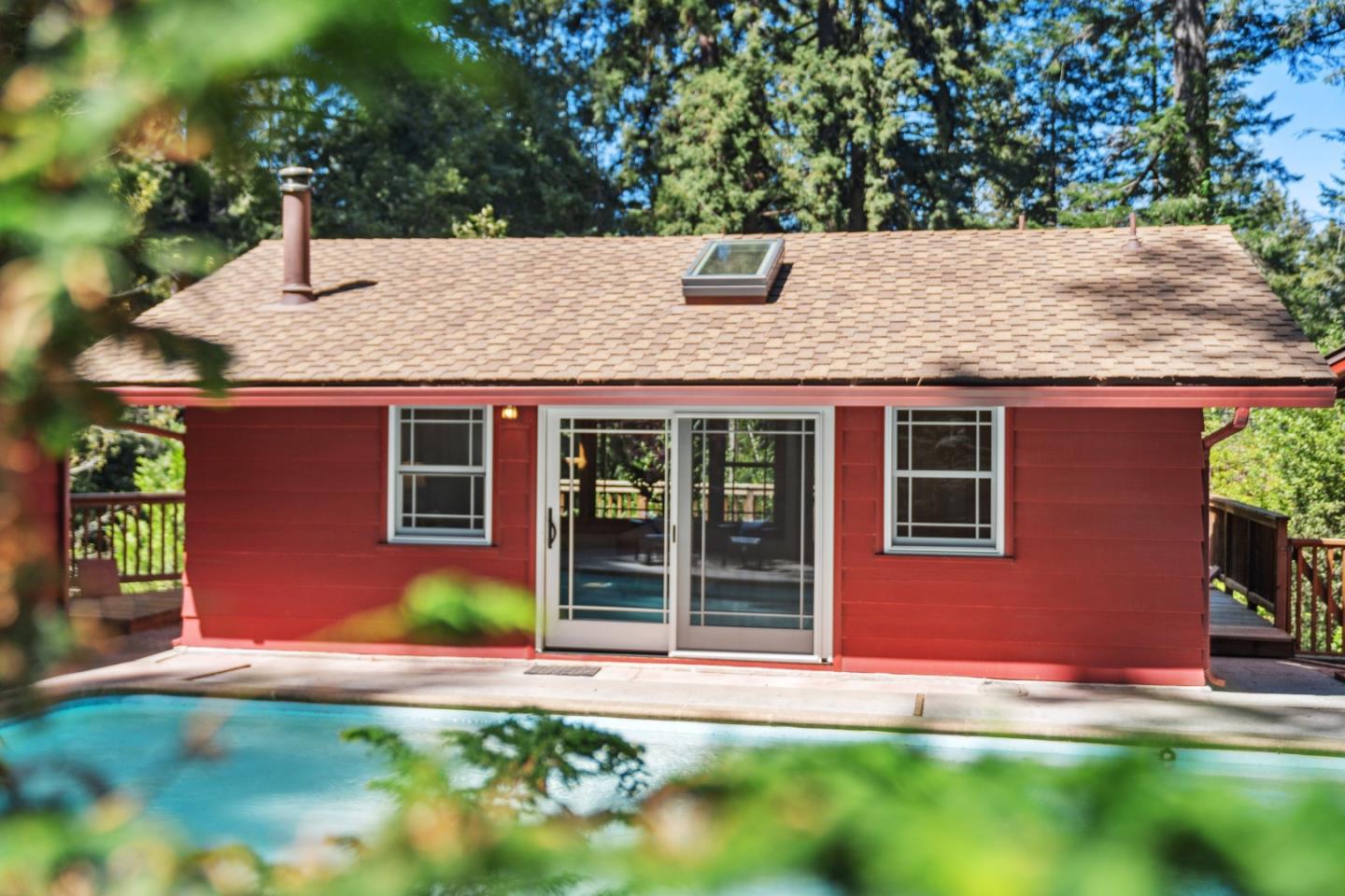 Detail Gallery Image 2 of 90 For 1150 Fetherston Way, Felton,  CA 95018 - 3 Beds | 2/1 Baths