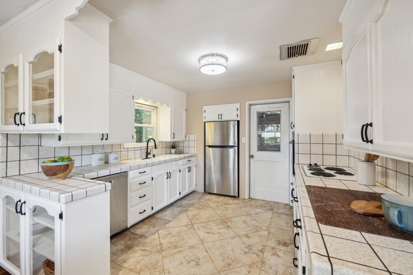 Detail Gallery Image 20 of 90 For 1150 Fetherston Way, Felton,  CA 95018 - 3 Beds | 2/1 Baths