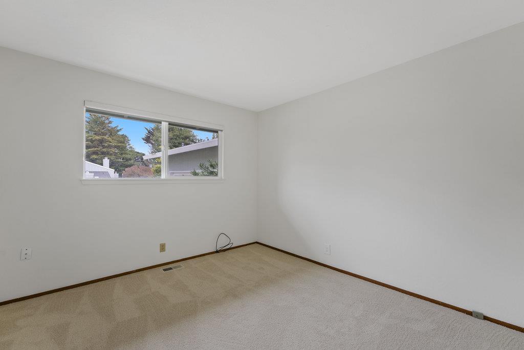 Detail Gallery Image 21 of 37 For 1435 Dolphin Dr, Aptos,  CA 95003 - 3 Beds | 2/1 Baths