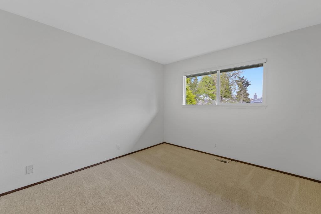 Detail Gallery Image 22 of 37 For 1435 Dolphin Dr, Aptos,  CA 95003 - 3 Beds | 2/1 Baths