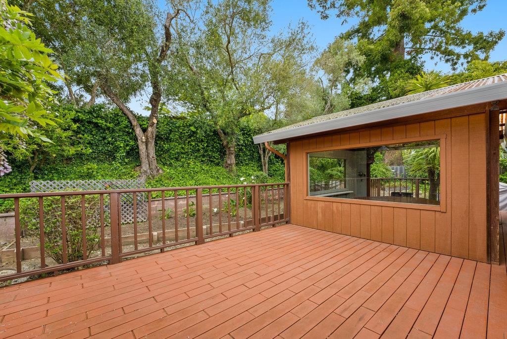 Detail Gallery Image 25 of 37 For 1435 Dolphin Dr, Aptos,  CA 95003 - 3 Beds | 2/1 Baths