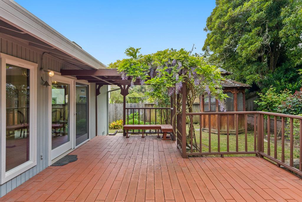 Detail Gallery Image 26 of 37 For 1435 Dolphin Dr, Aptos,  CA 95003 - 3 Beds | 2/1 Baths