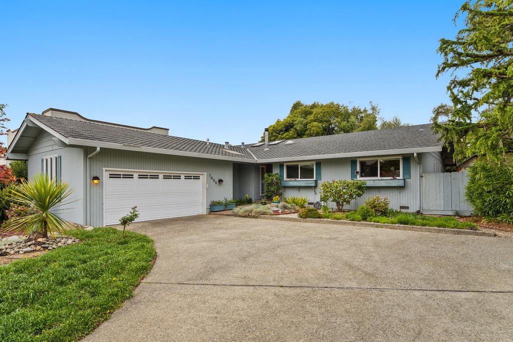 Detail Gallery Image 33 of 37 For 1435 Dolphin Dr, Aptos,  CA 95003 - 3 Beds | 2/1 Baths