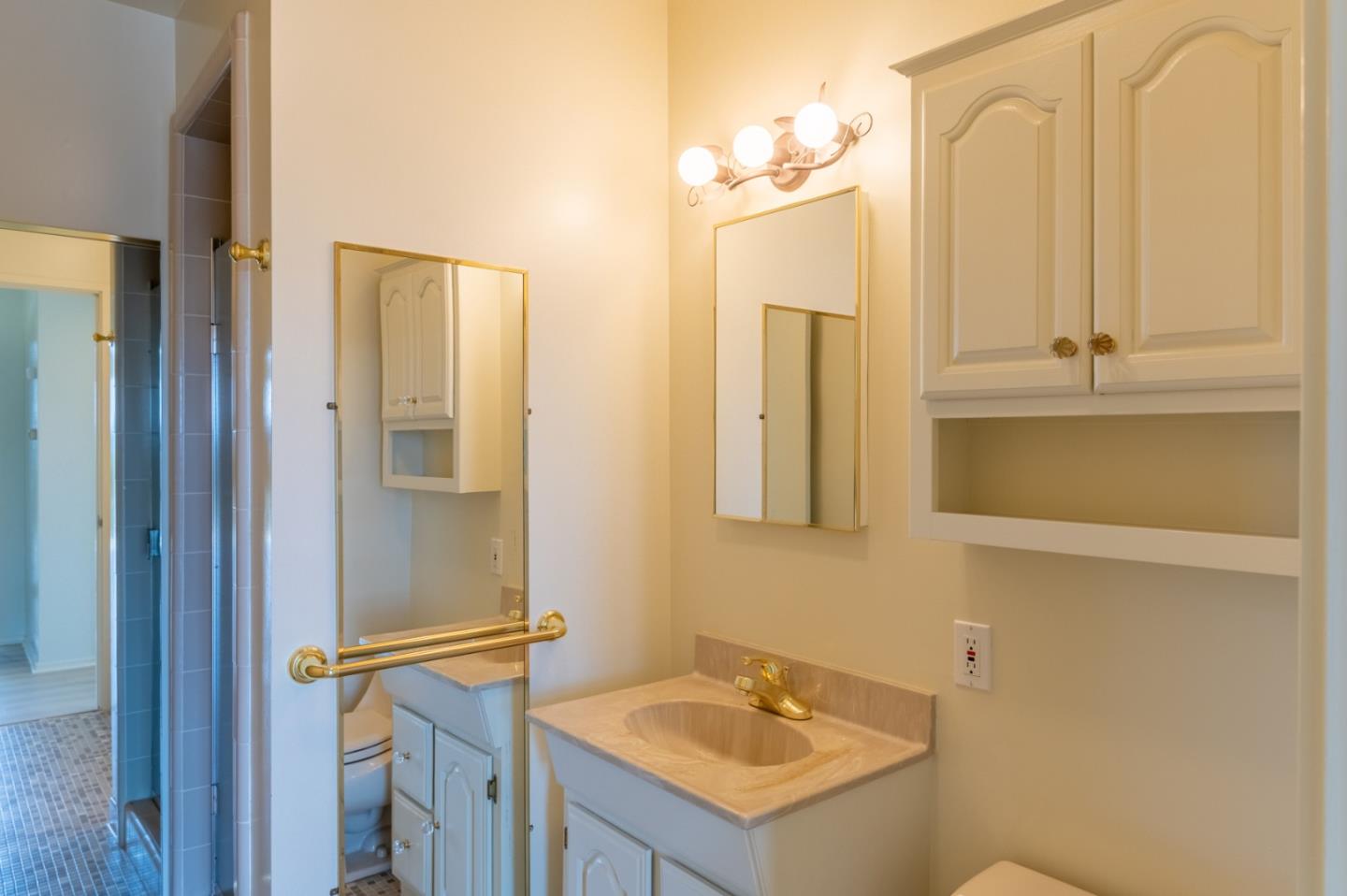 Detail Gallery Image 9 of 31 For 25625 Tierra Grande Dr, Carmel,  CA 93923 - 4 Beds | 4 Baths