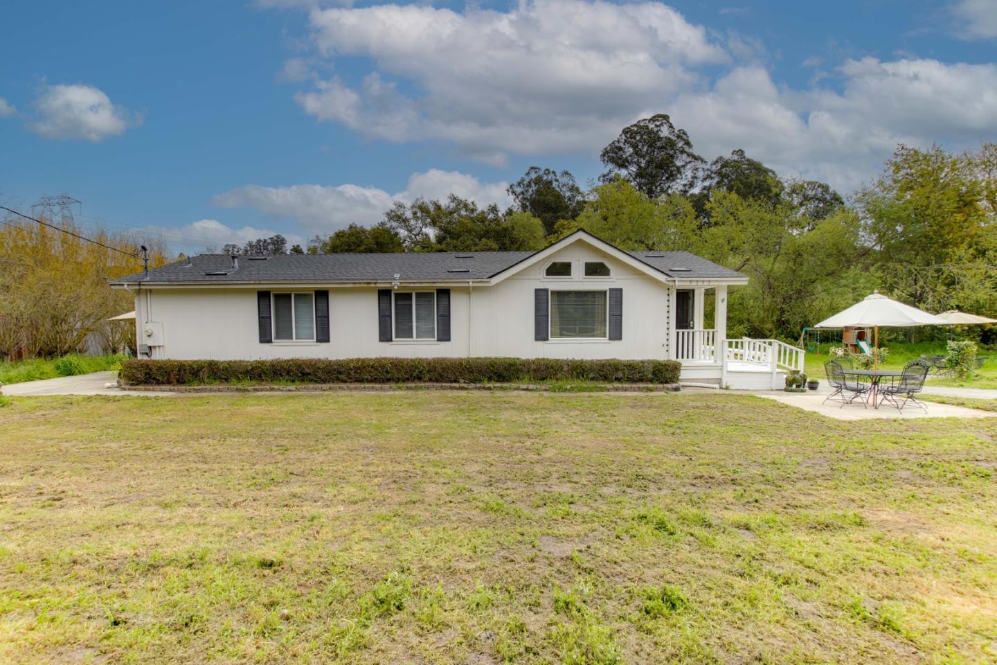 Detail Gallery Image 20 of 32 For 9345 Prunedale South Rd, Salinas,  CA 93907 - 3 Beds | 2 Baths
