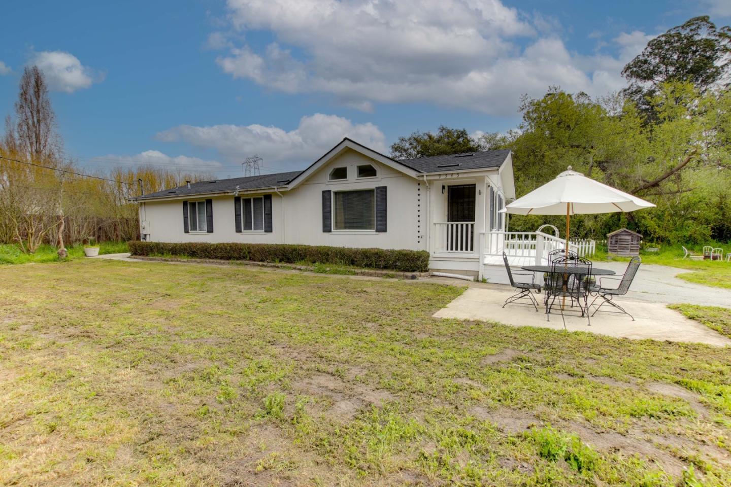 Detail Gallery Image 27 of 32 For 9345 Prunedale South Rd, Salinas,  CA 93907 - 3 Beds | 2 Baths