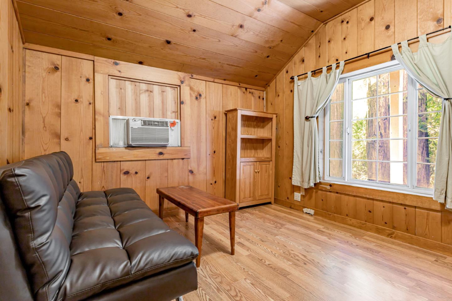 Detail Gallery Image 16 of 30 For 12970 Highway 9, Boulder Creek,  CA 95006 - 3 Beds | 1/1 Baths