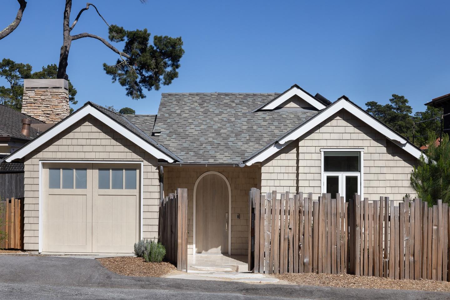 Detail Gallery Image 2 of 27 For 0 Mission 4 Ne of 10th Ave, Carmel,  CA 93921 - 4 Beds | 3 Baths