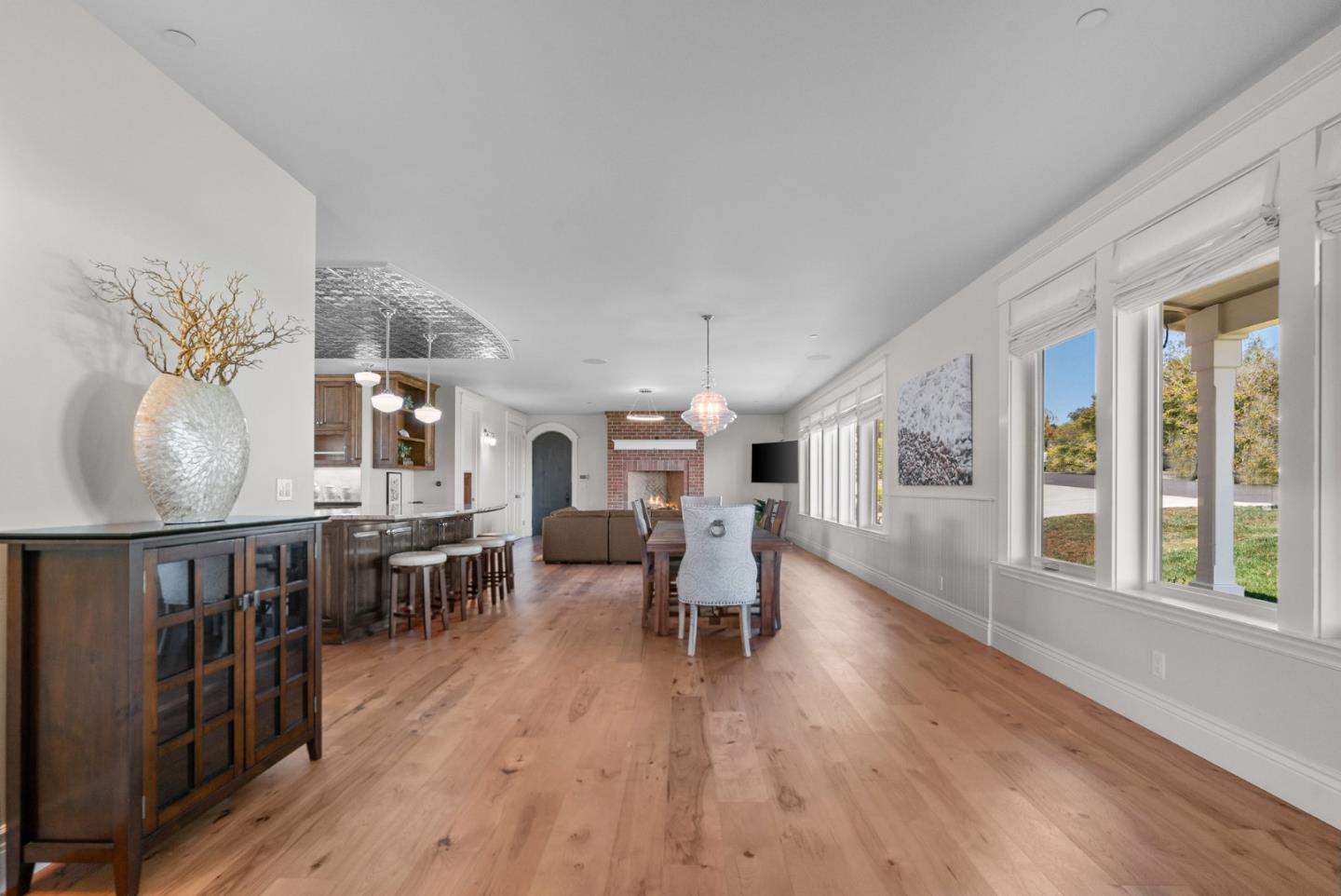 Detail Gallery Image 31 of 115 For 40 S Circle Dr, Santa Cruz,  CA 95060 - 4 Beds | 4/2 Baths