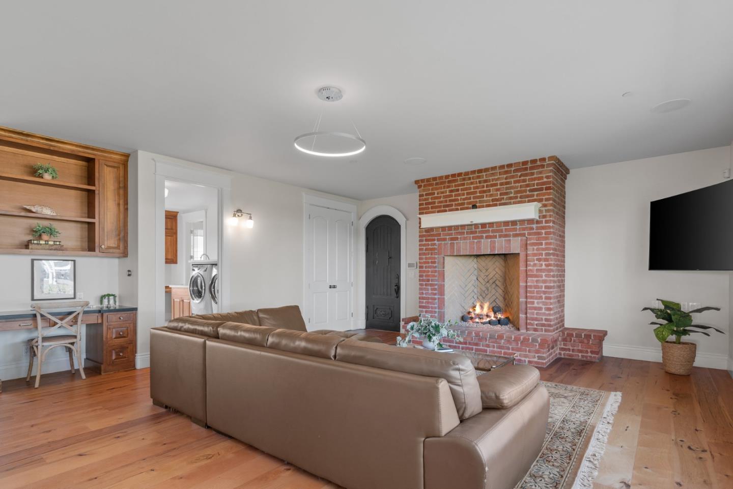 Detail Gallery Image 52 of 115 For 40 S Circle Dr, Santa Cruz,  CA 95060 - 4 Beds | 4/2 Baths