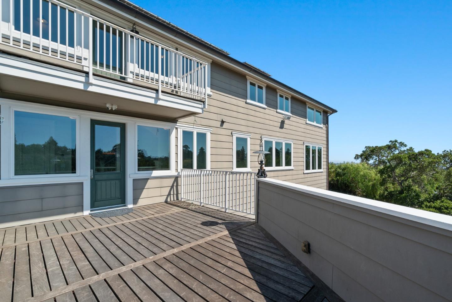 Detail Gallery Image 60 of 115 For 40 S Circle Dr, Santa Cruz,  CA 95060 - 4 Beds | 4/2 Baths