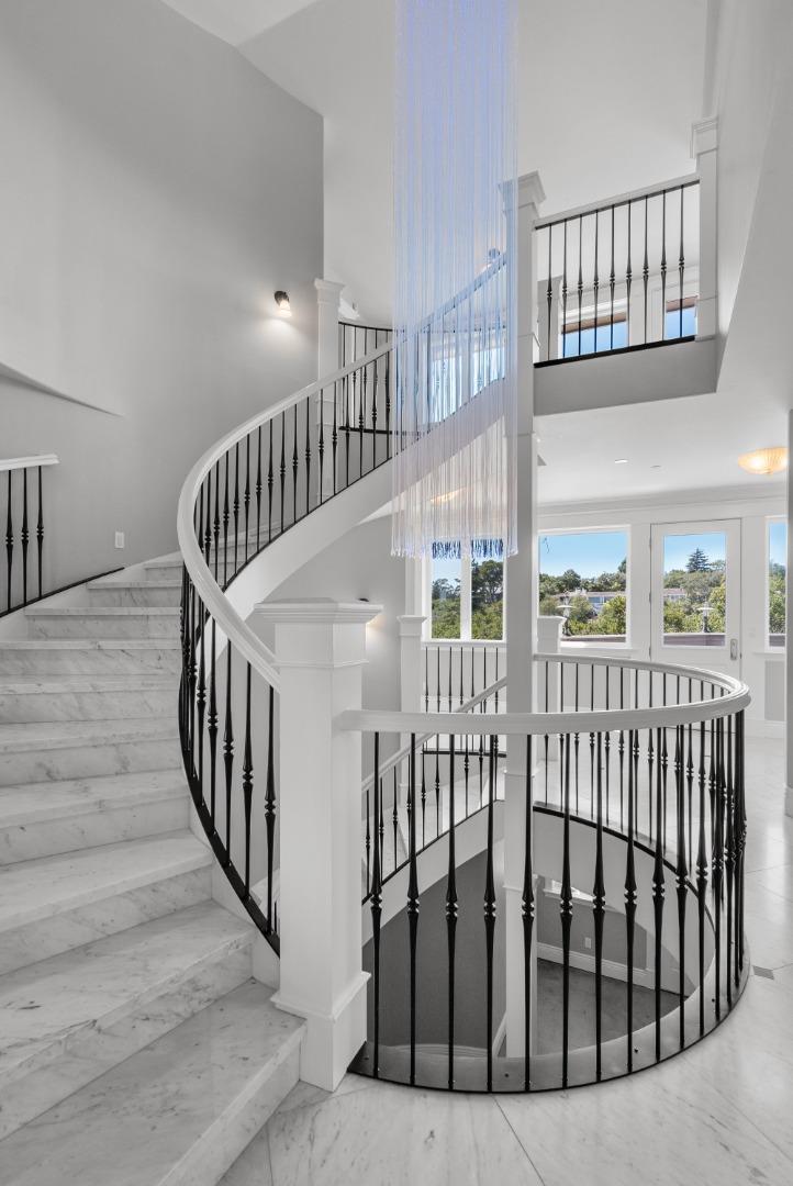 Detail Gallery Image 61 of 115 For 40 S Circle Dr, Santa Cruz,  CA 95060 - 4 Beds | 4/2 Baths