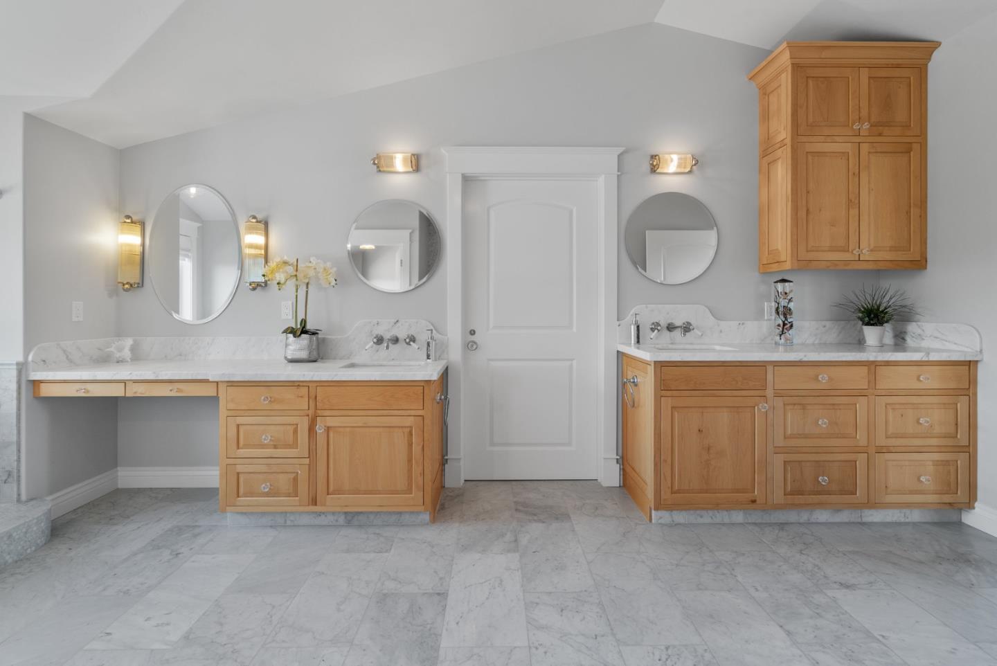 Detail Gallery Image 70 of 115 For 40 S Circle Dr, Santa Cruz,  CA 95060 - 4 Beds | 4/2 Baths