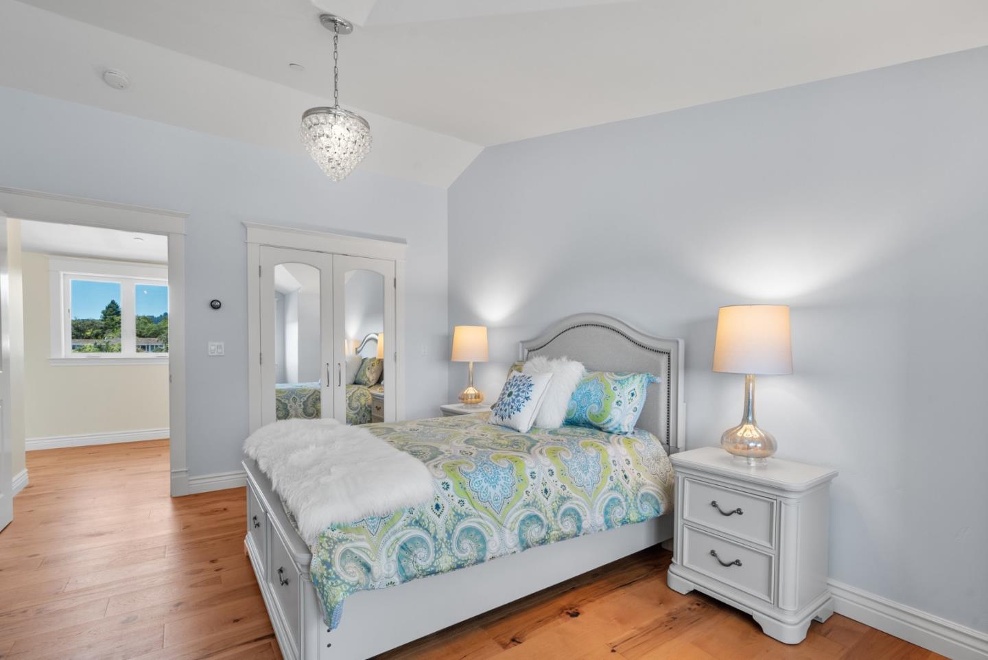 Detail Gallery Image 84 of 115 For 40 S Circle Dr, Santa Cruz,  CA 95060 - 4 Beds | 4/2 Baths