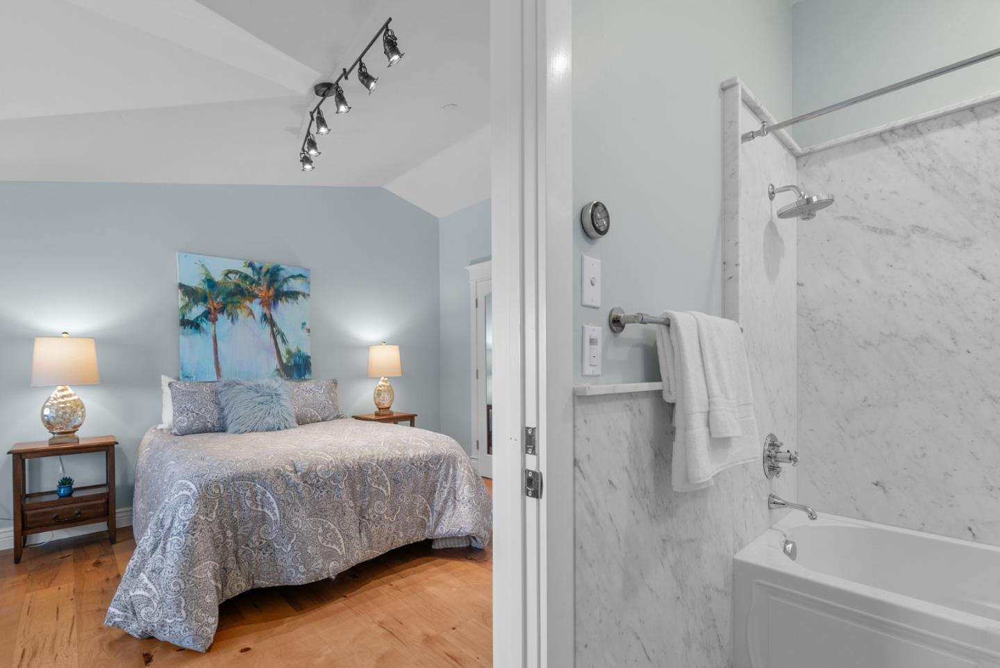 Detail Gallery Image 89 of 115 For 40 S Circle Dr, Santa Cruz,  CA 95060 - 4 Beds | 4/2 Baths