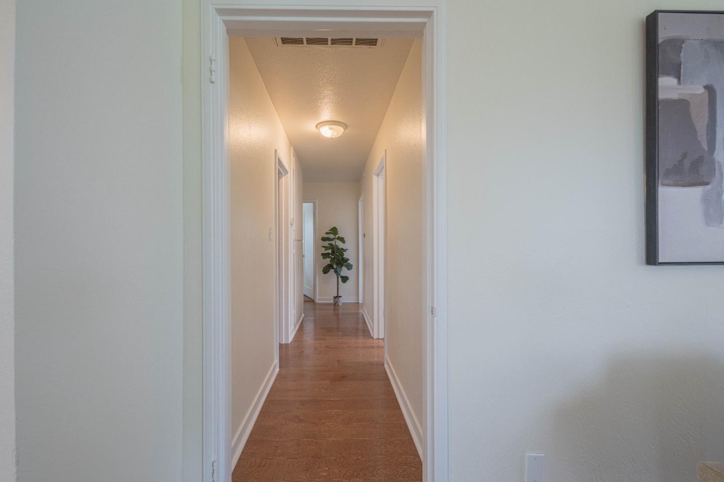 Detail Gallery Image 13 of 25 For 322 Chaparral St, Salinas,  CA 93906 - 3 Beds | 1 Baths