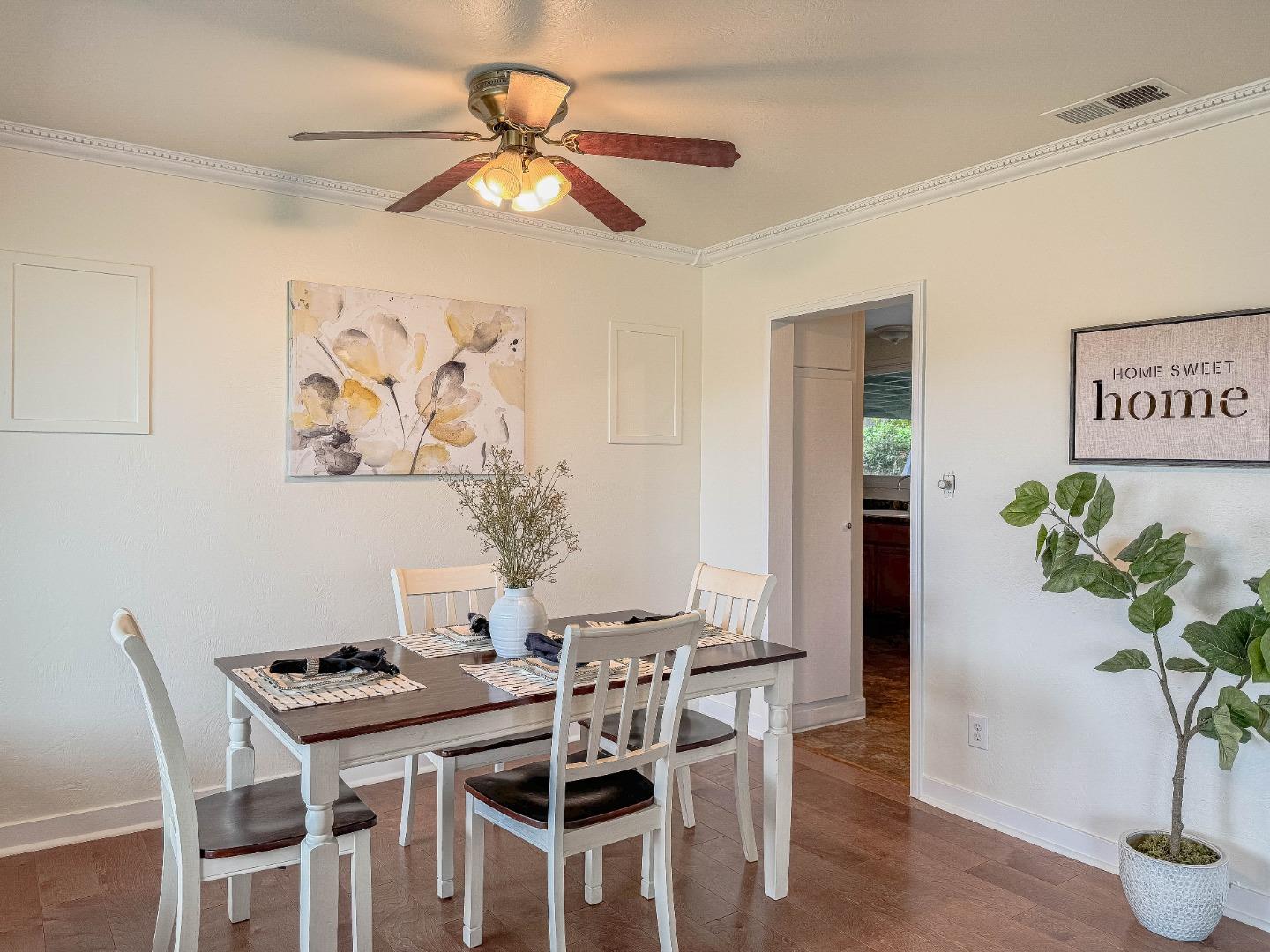Detail Gallery Image 7 of 25 For 322 Chaparral St, Salinas,  CA 93906 - 3 Beds | 1 Baths