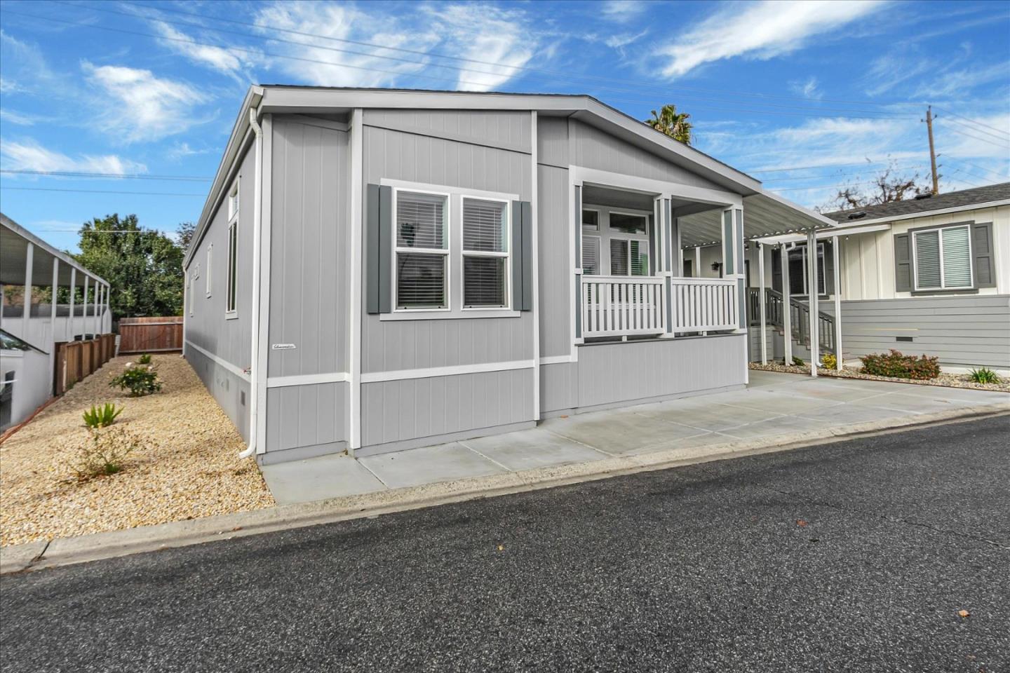Detail Gallery Image 1 of 31 For 195 Blossom Hill Rd #276,  San Jose,  CA 95123 - 3 Beds | 2 Baths