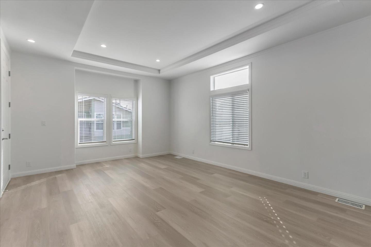 Detail Gallery Image 13 of 31 For 195 Blossom Hill Rd #276,  San Jose,  CA 95123 - 3 Beds | 2 Baths