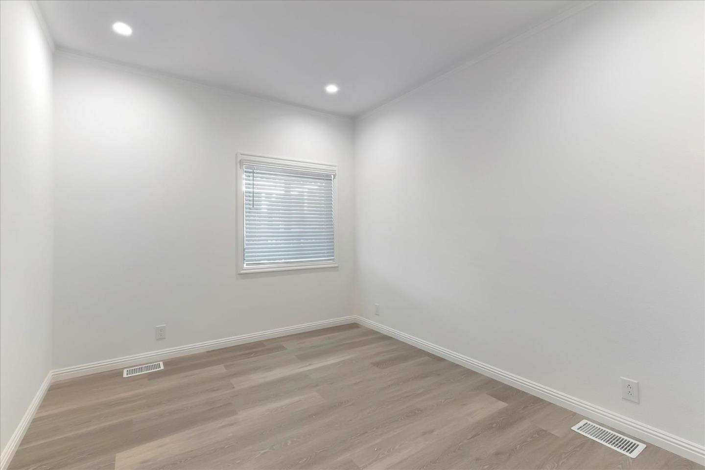 Detail Gallery Image 15 of 31 For 195 Blossom Hill Rd #276,  San Jose,  CA 95123 - 3 Beds | 2 Baths