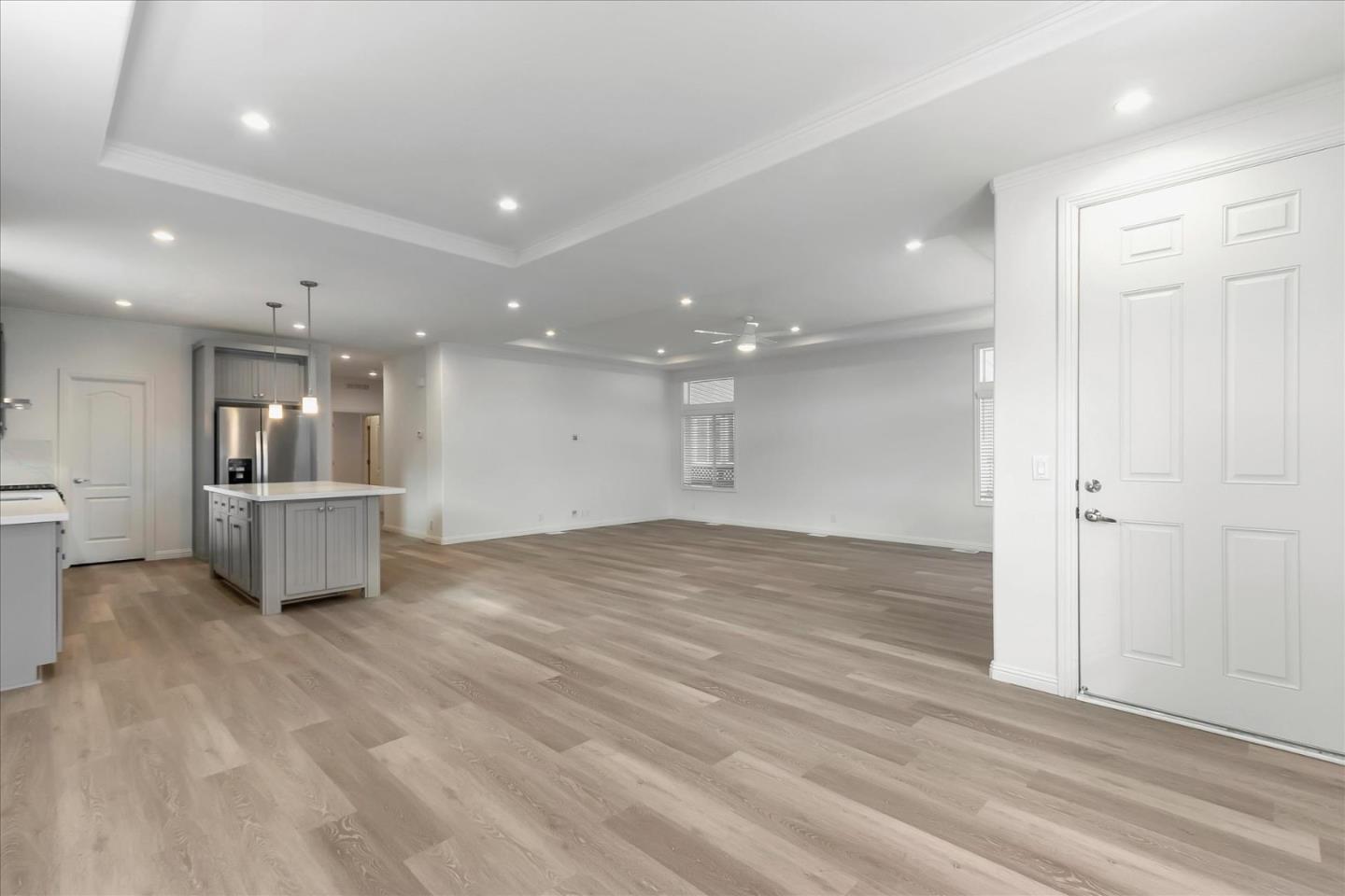 Detail Gallery Image 4 of 31 For 195 Blossom Hill Rd #276,  San Jose,  CA 95123 - 3 Beds | 2 Baths